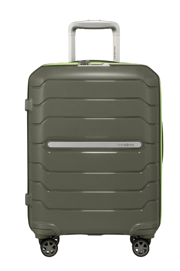 Samsonite Flux 55cm Cabin and 75cm Suitcase Set