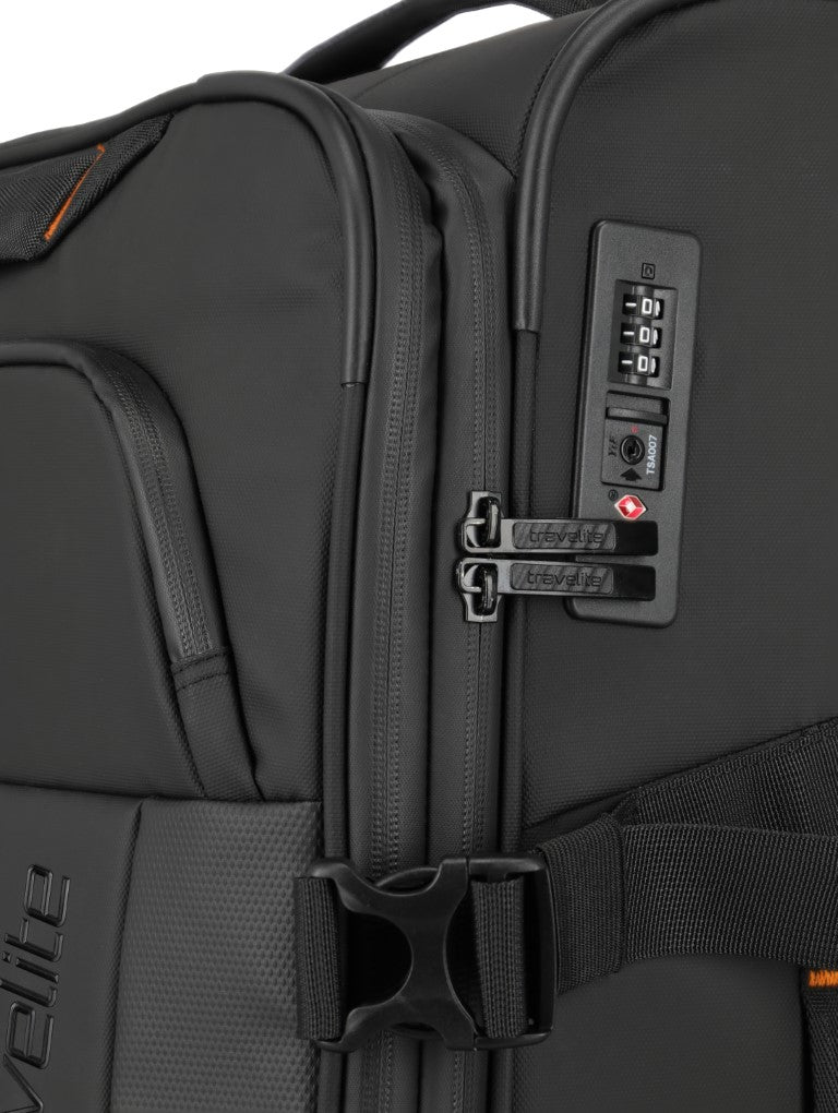 Travelite Briize 67cm 4-Wheel Expandable Medium Suitcase