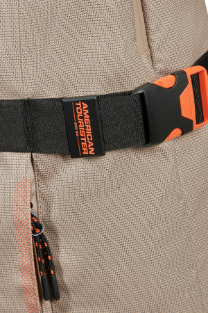 American Tourister Urban Track LMTD 55cm 2-Wheel Cabin Duffle