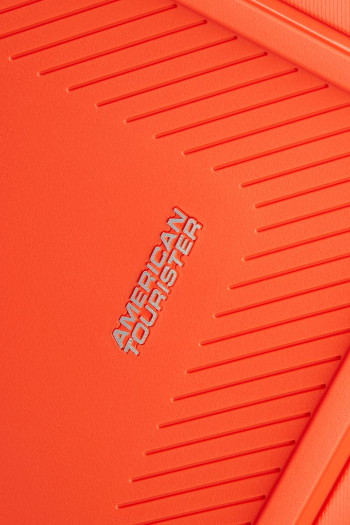 American Tourister DashPop 67cm 4-Wheel Expandable Suitcase