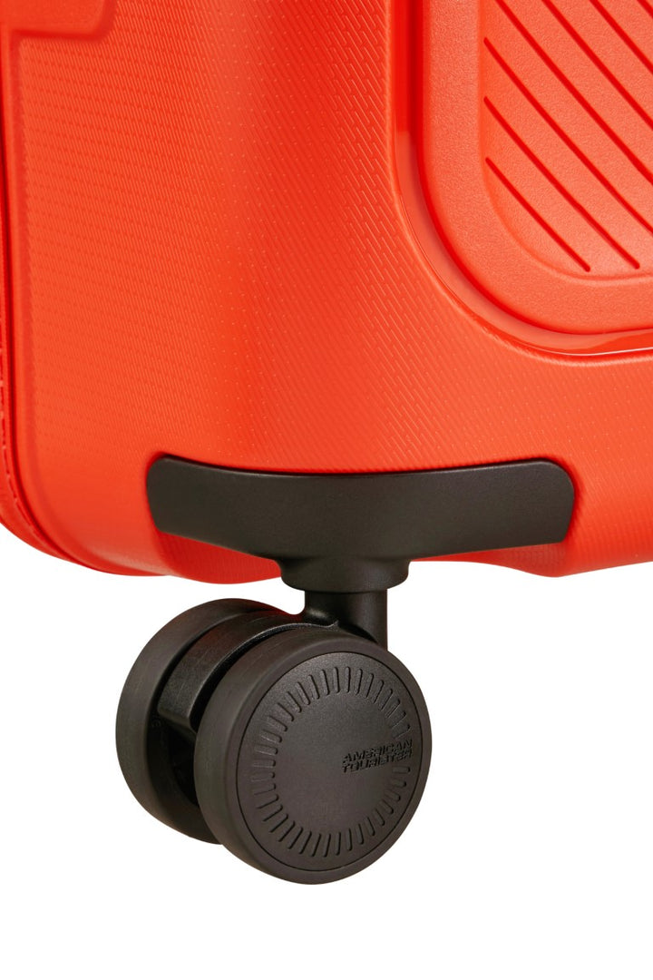 American Tourister DashPop 77cm 4-Wheel Expandable Suitcase