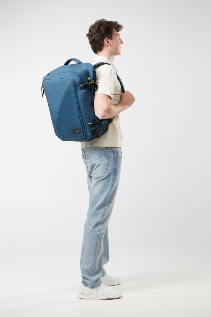 American Tourister Take2Cabin Large Travel Backpack