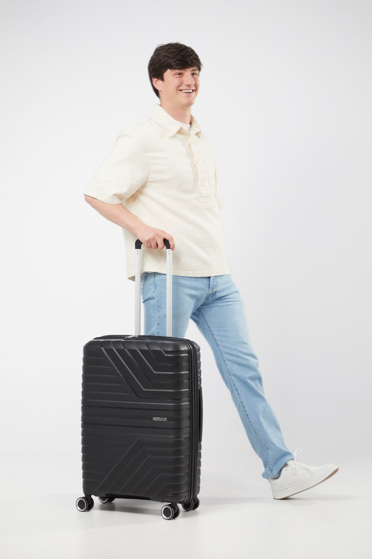 American Tourister Flytwist 67cm 4-Wheel Expandable Suitcase