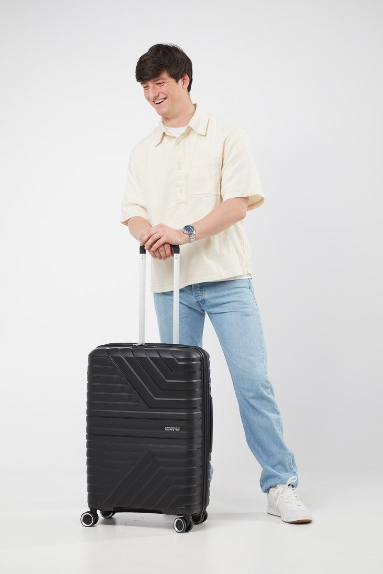 American Tourister Flytwist 67cm 4-Wheel Expandable Suitcase