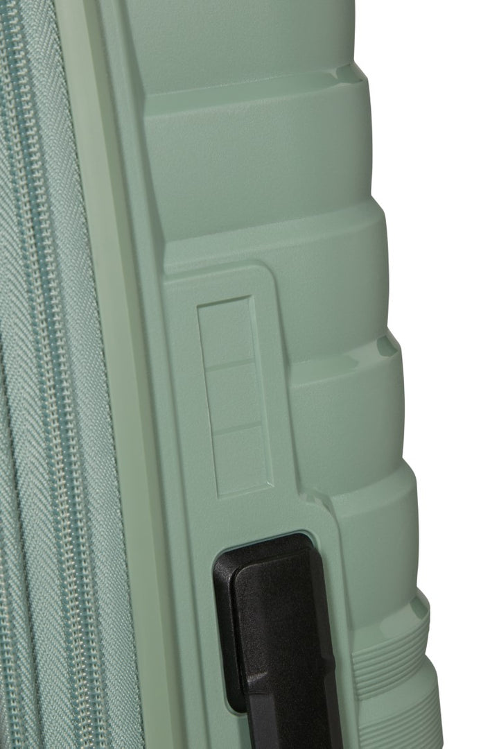 American Tourister Flytwist 67cm 4-Wheel Expandable Suitcase