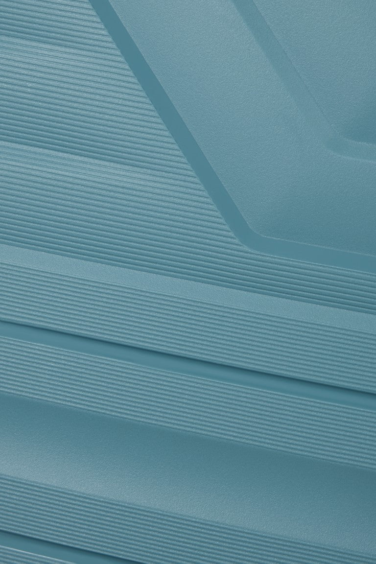 American Tourister Flytwist 67cm 4-Wheel Expandable Suitcase