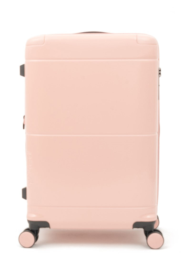 Qubed Nimbus 67cm Medium 4-Wheel Suitcase