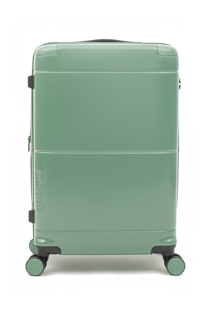 Qubed Nimbus 67cm Medium 4-Wheel Suitcase