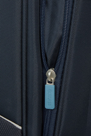 American Tourister SummerRide 80cm 4-Wheel Expandable Suitcase