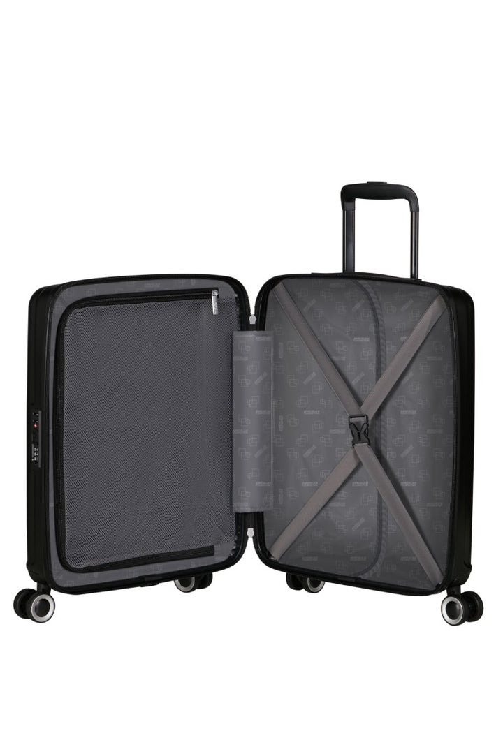 American Tourister Sunset Hills 3 Piece Suitcase Set