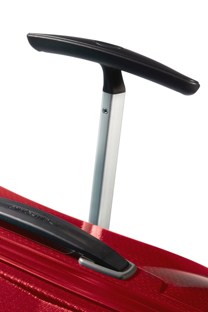 Samsonite Lite-Shock 81cm 4-Wheel Extra Large Suitcase