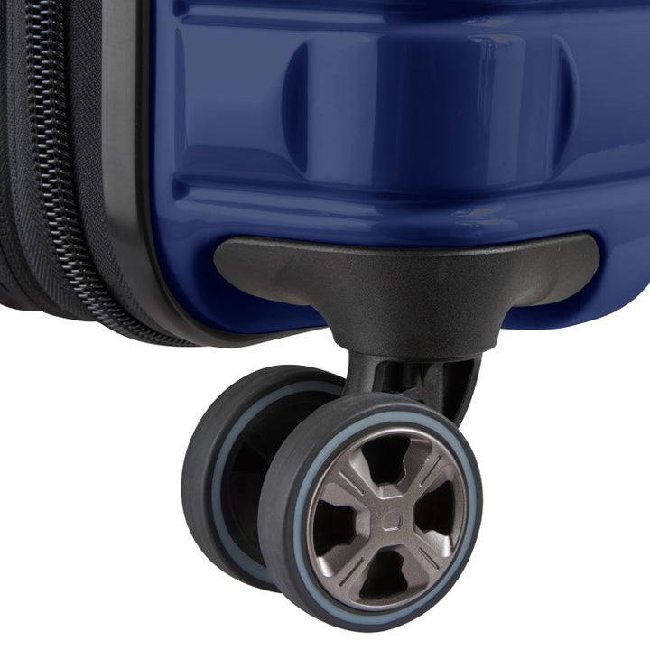 Delsey Shadow 5.0 66cm 4-Wheel Expandable Suitcase