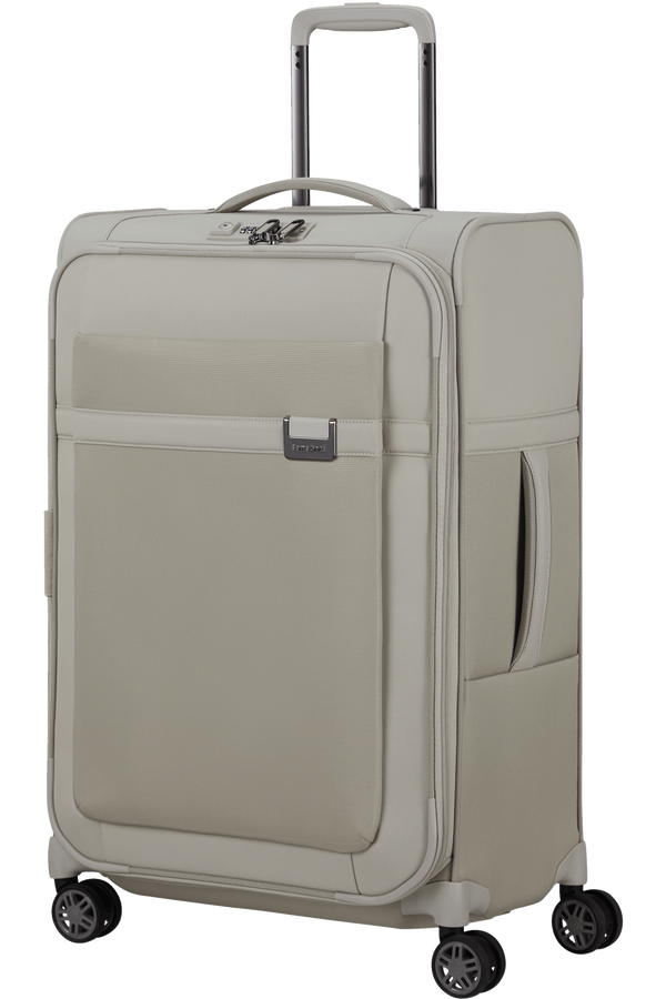 Samsonite Airea 67cm 4-Wheel Medium Suitcase