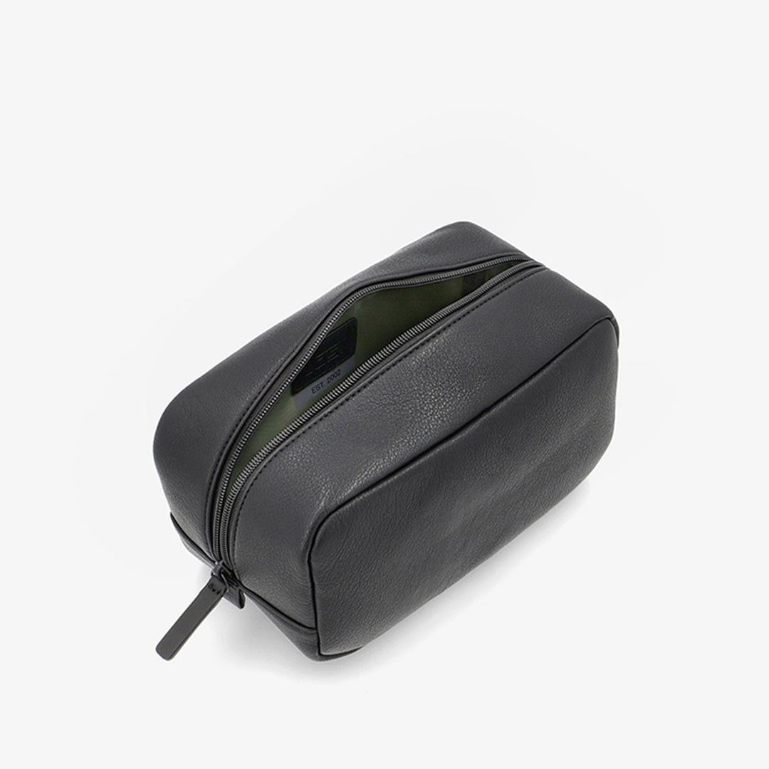 Jost Riga Toiletry Bag