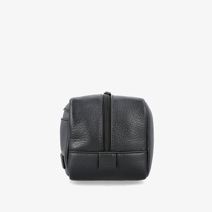 Jost Stockholm Leather Toiletry Bag