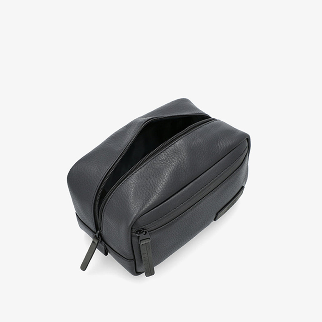 Jost Stockholm Leather Toiletry Bag