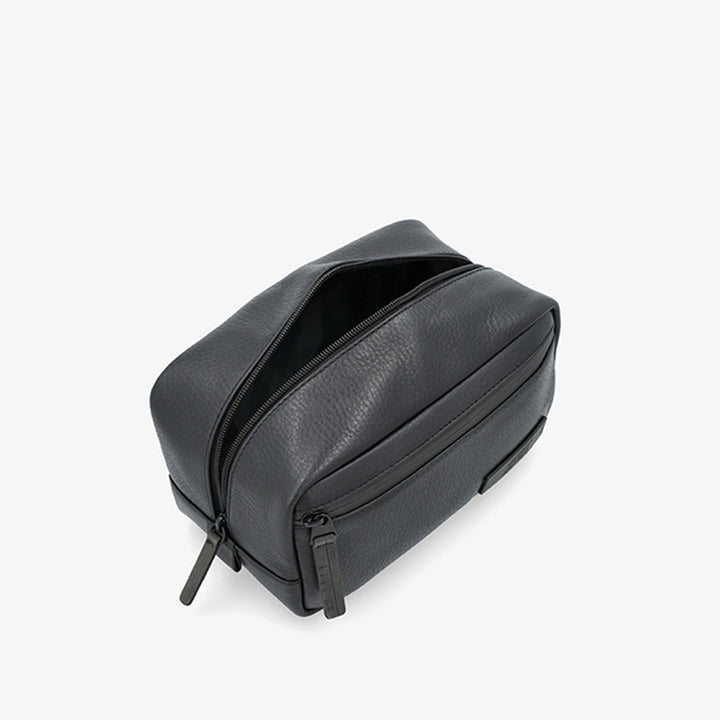 Jost Stockholm Leather Toiletry Bag