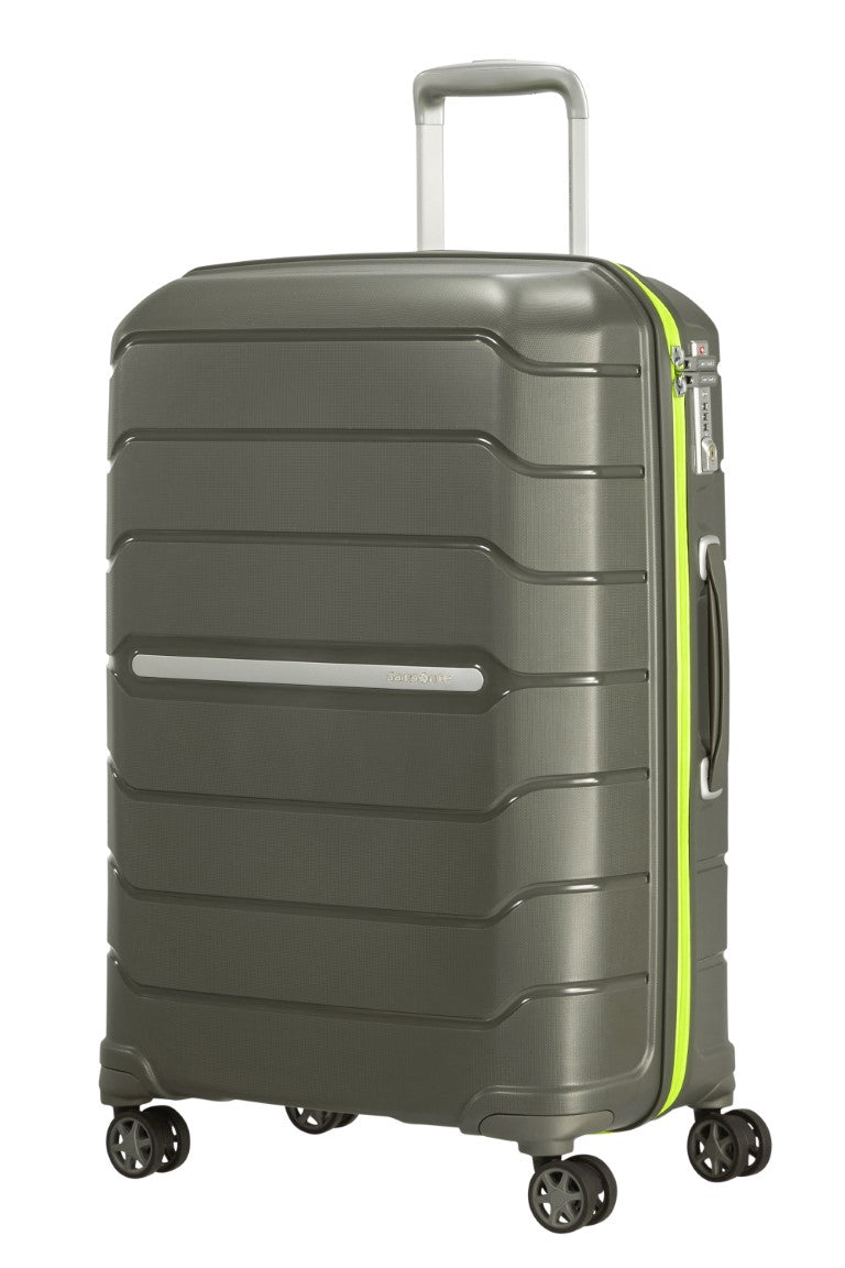 Samsonite Flux 68cm 4-Wheel Medium Suitcase