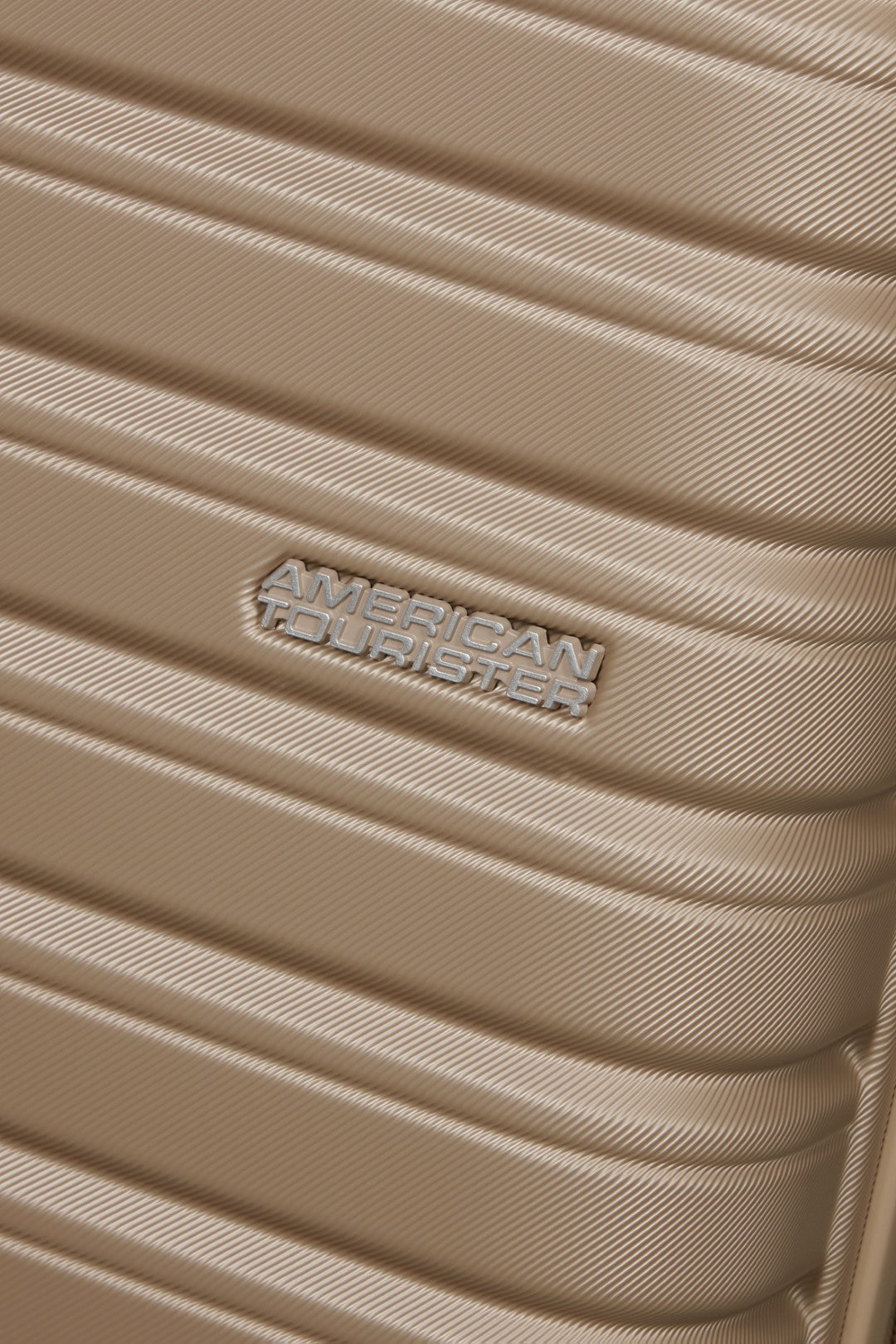 American Tourister Flashline 78cm 4-Wheel Expandable Suitcase