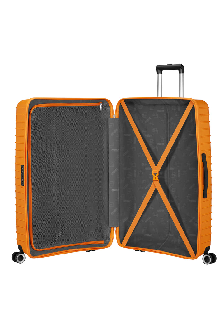 American Tourister Roadrush 3 Piece Suitcase Set