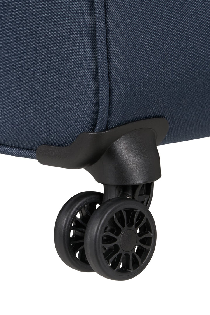 American Tourister Avantour 3 Piece Suitcase Set