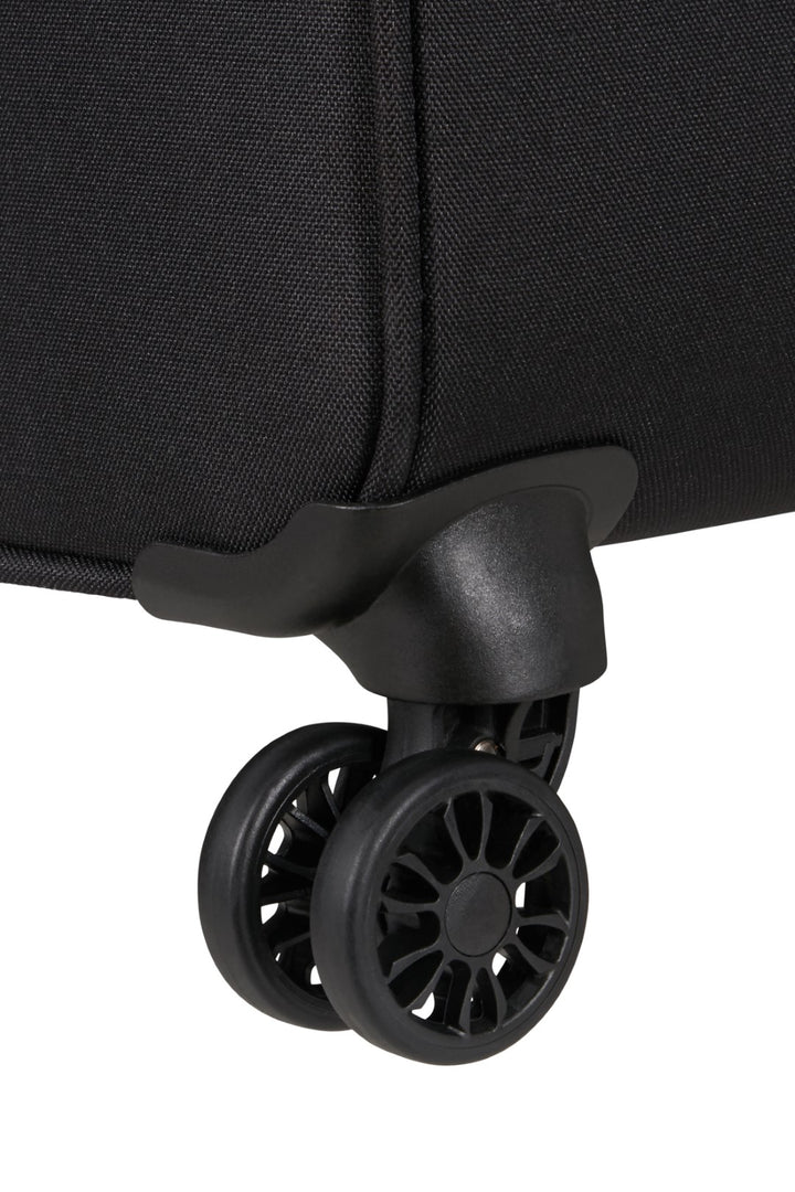 American Tourister Avantour 3 Piece Suitcase Set