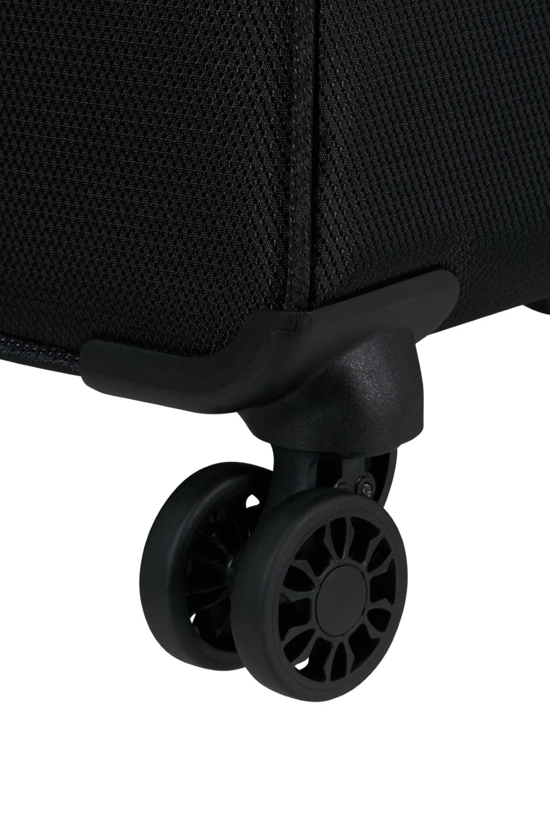 American Tourister Aktivus Expandable 3 Piece Suitcase Set