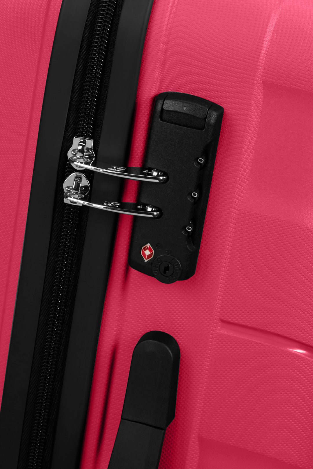 American Tourister Jet Driver 3.0 77cm Large Suitcase