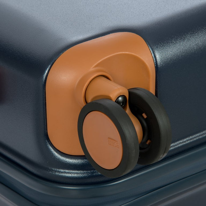 Bric's Amalfi 82cm 4-Wheel Extra Large Suitcase