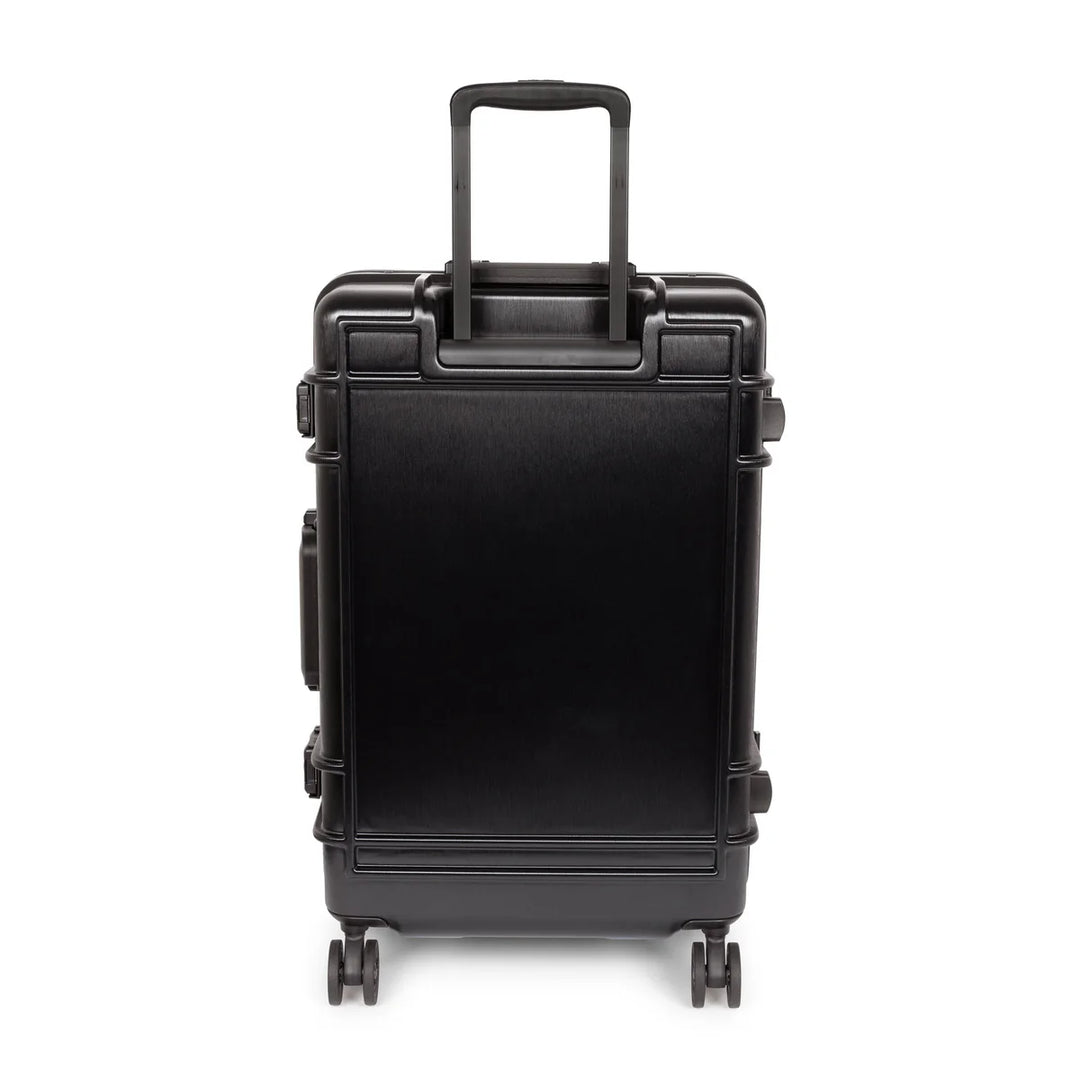 Eastpak Resist'R 68cm 4-Wheel Medium Suitcase