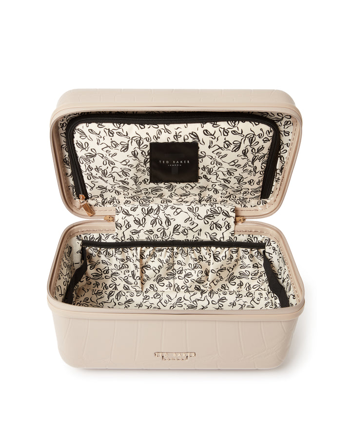 Ted Baker Icon Case 4 Piece Luggage Set