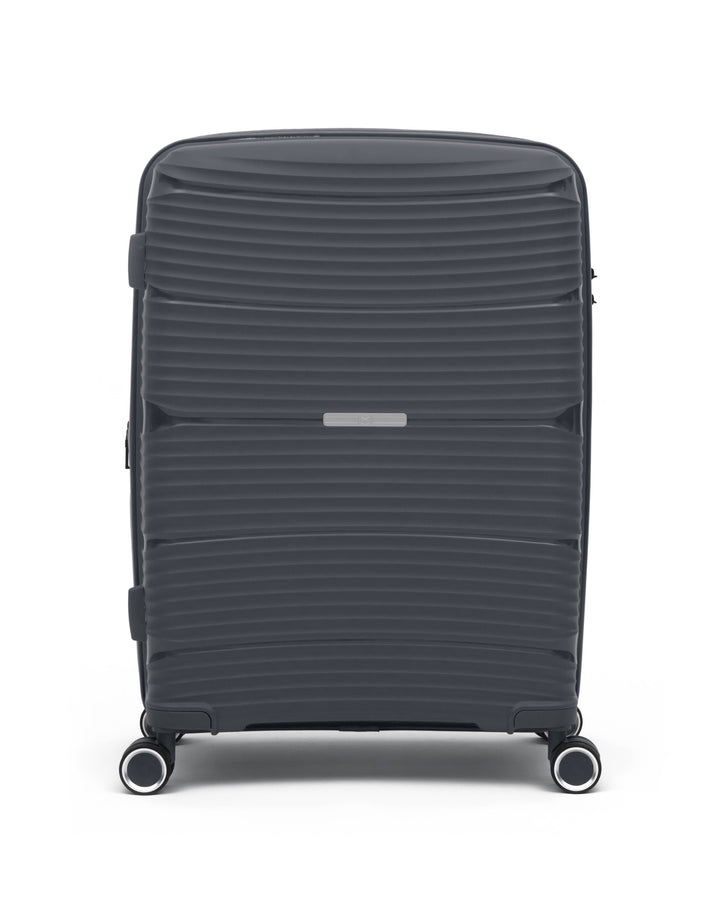 Qubed Data 3 Piece Suitcase Set