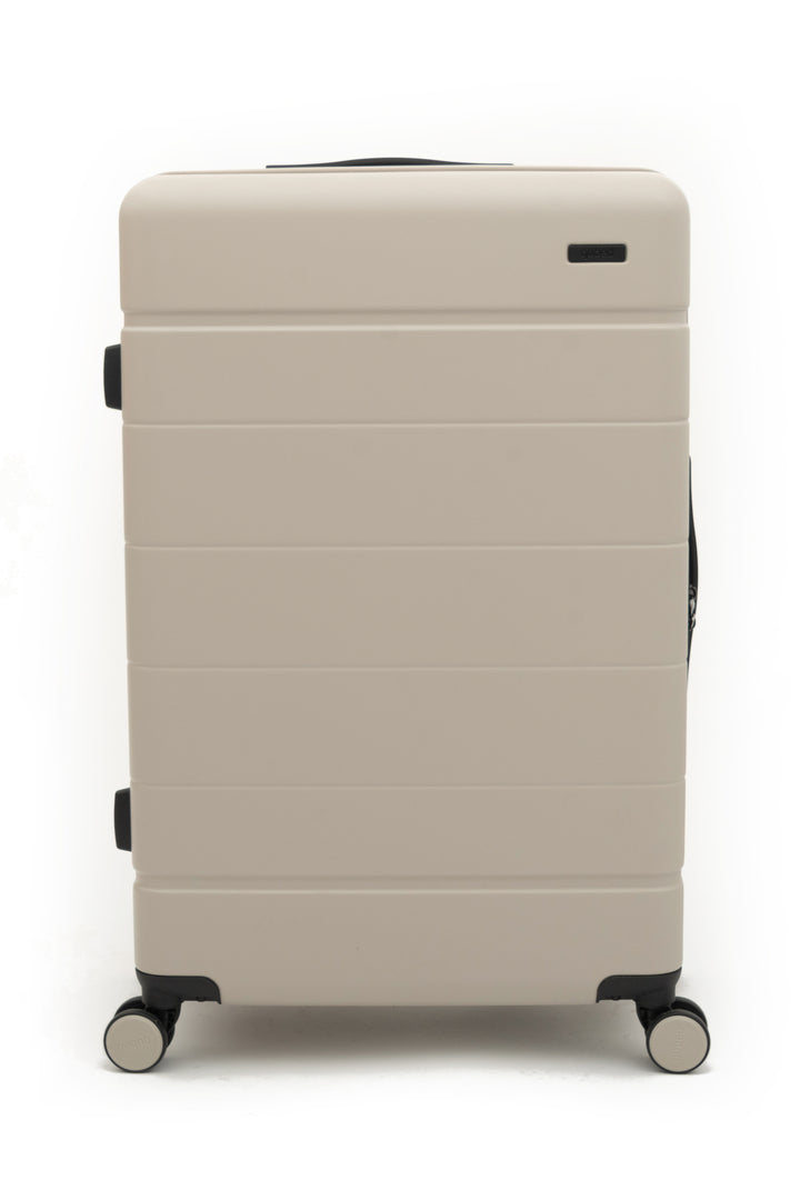 Qubed Roam 77cm 4-Wheel Large Suitcase