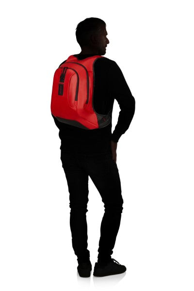 Samsonite Paradiver Light - Laptop Rugzak L 15,6 inch, 45 cm, 19 L, Geel Samsonite Paradiver Light - Laptop Rugzak L 15,6 inch, 45 cm, 19 L, Geel