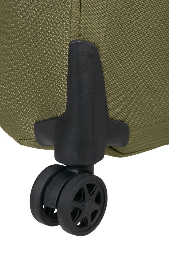 Samsonite Spark SNG Eco 79cm 4-Wheel Large Expandable Suitcase