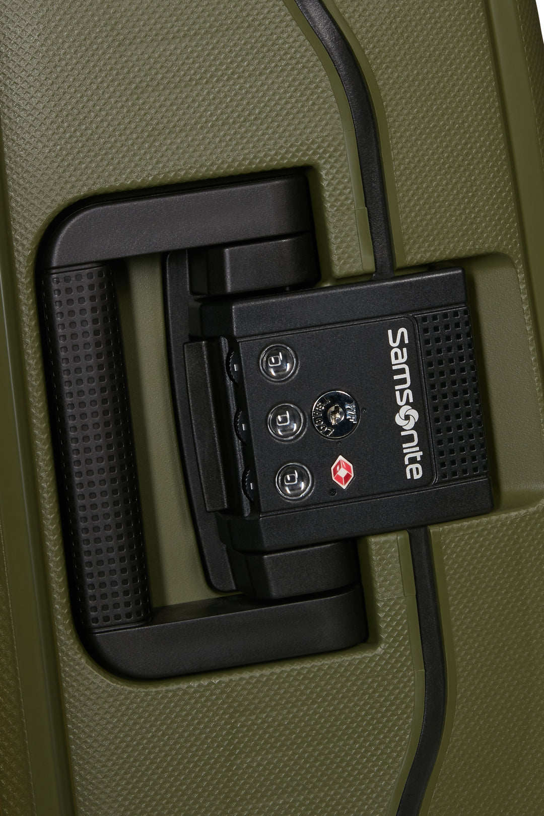 Samsonite S'Cure 69cm Medium and 75cm Large Suitcase Set