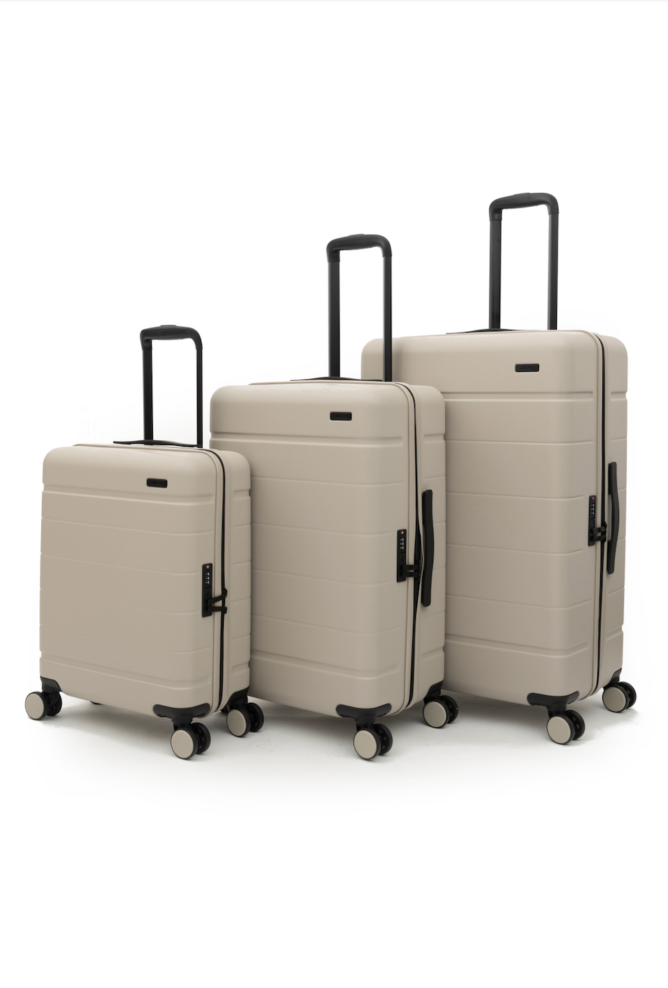 Qubed Roam 55cm 4-Wheel Cabin Case