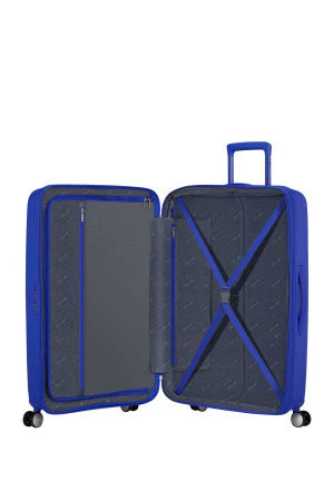 American Tourister Soundbox 3 Piece Suitcase Set