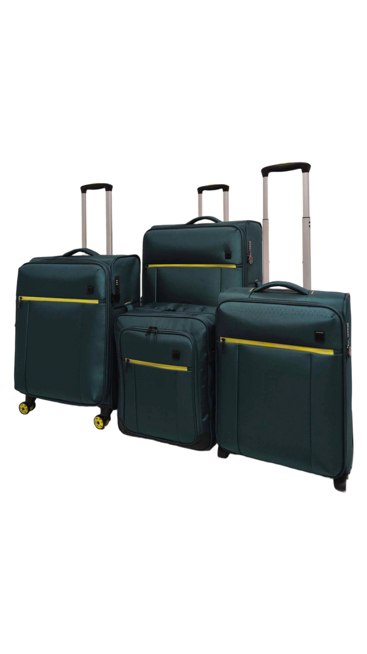 Qubed Quest 65cm 4-Wheel Expandable Medium Suitcase