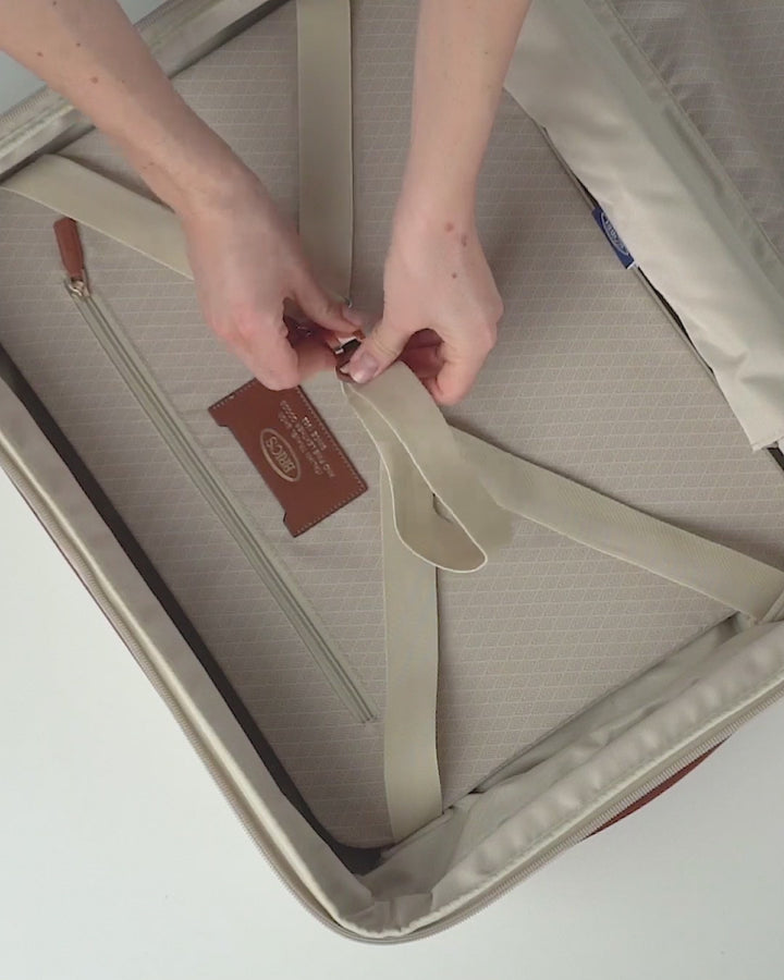 Bric's Bellagio 55cm 4-Wheel Cabin Case