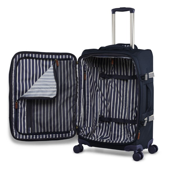 Joules Coast 69cm 4-Wheel Medium Suitcase