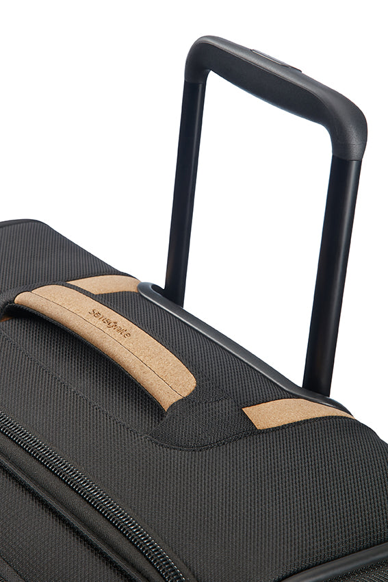 Samsonite spark sng spinner 67 hotsell