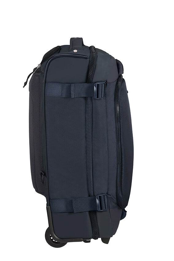 Samsonite ziproll duffle review 2025