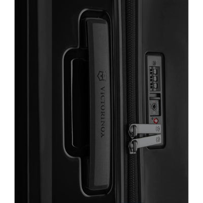 Victorinox Airox 75cm Large Spinner Suitcase